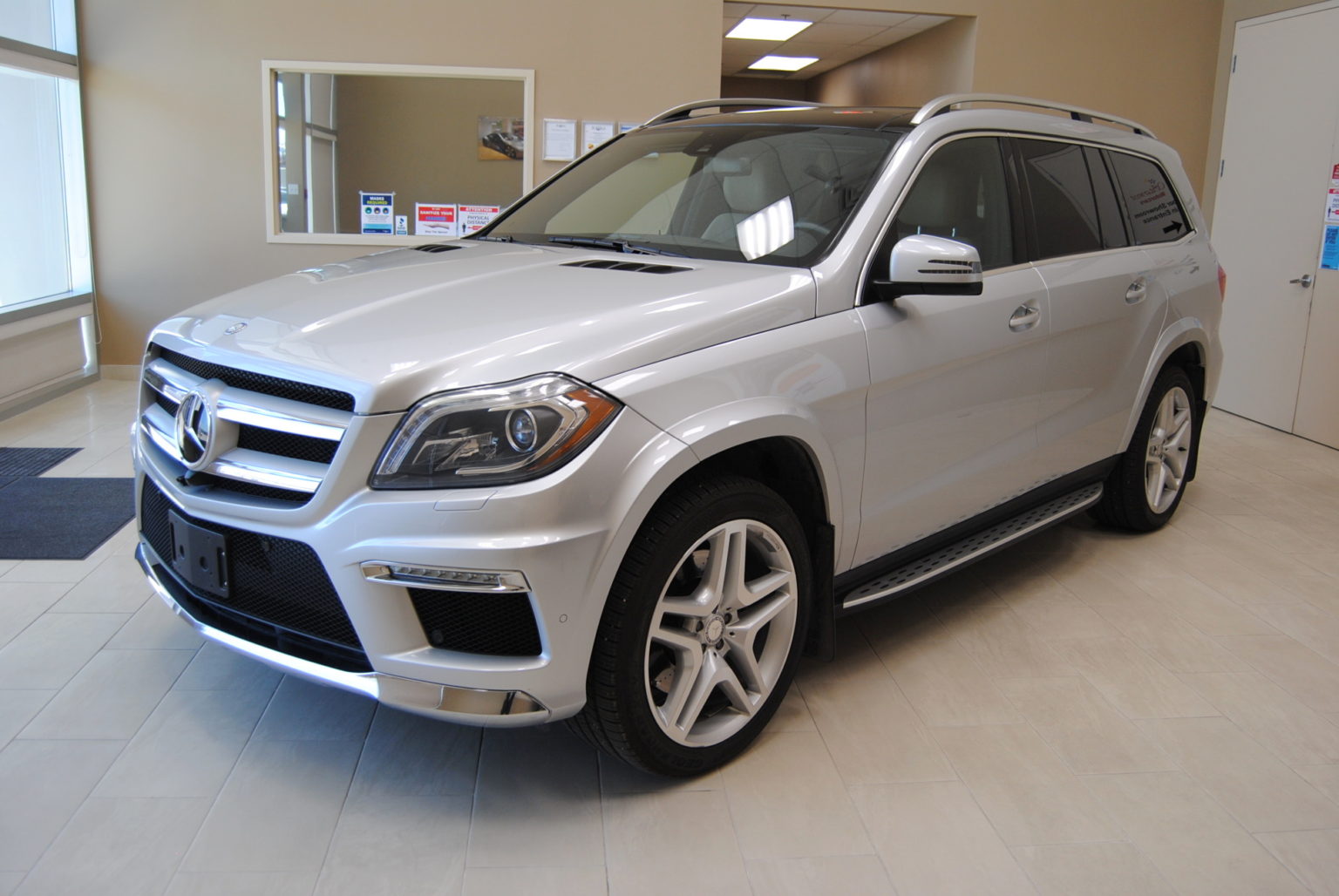 2014 Mercedes Gl550 4matic W Nav Starwest Motorcars 0358